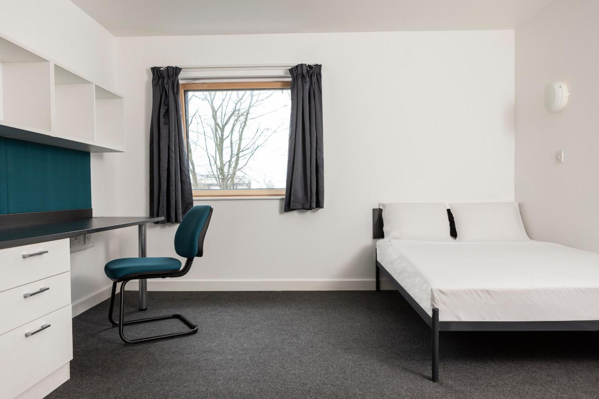 Wenlock Court Aparthotel Luton  Ngoại thất bức ảnh