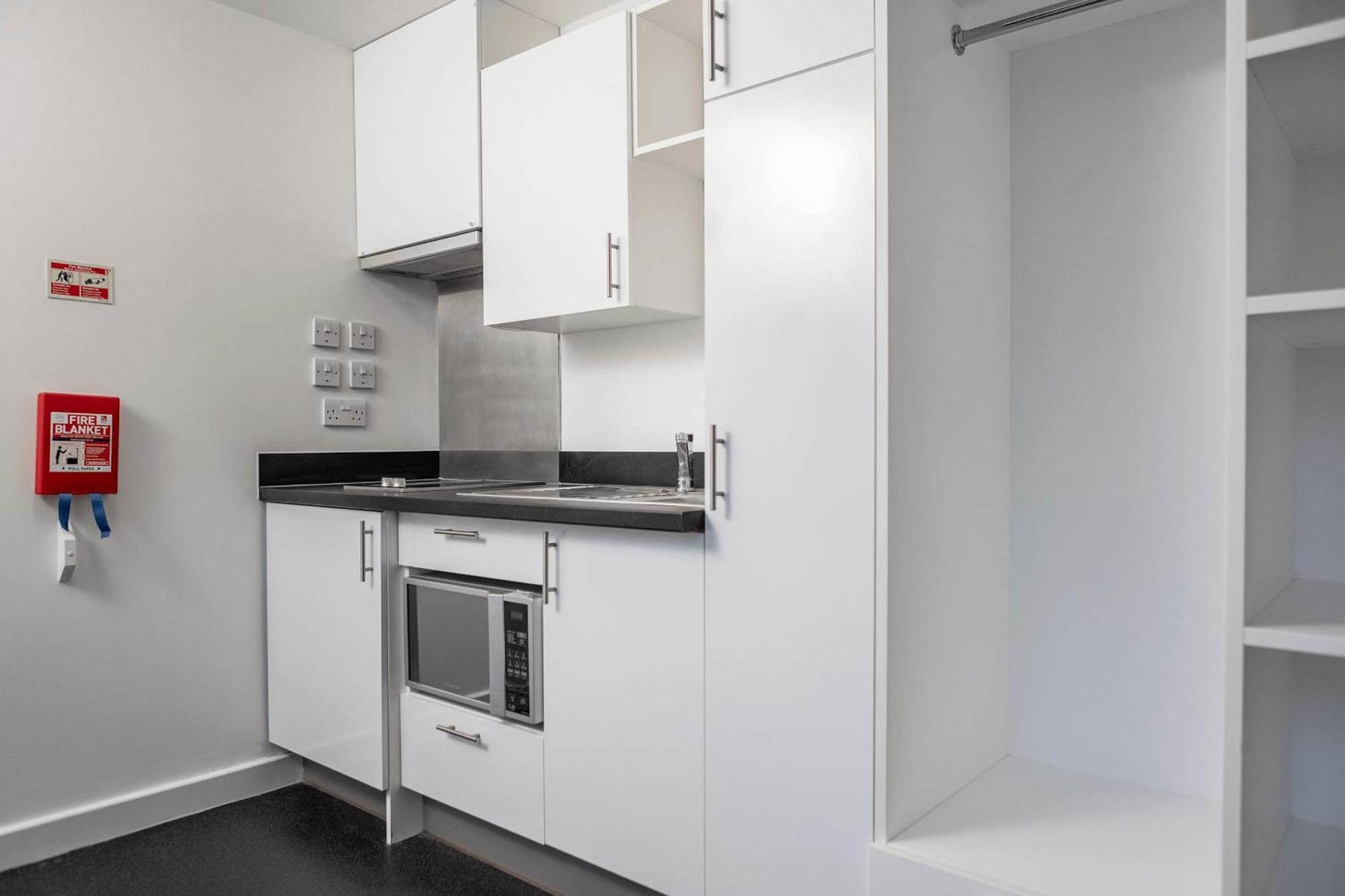 Wenlock Court Aparthotel Luton  Ngoại thất bức ảnh